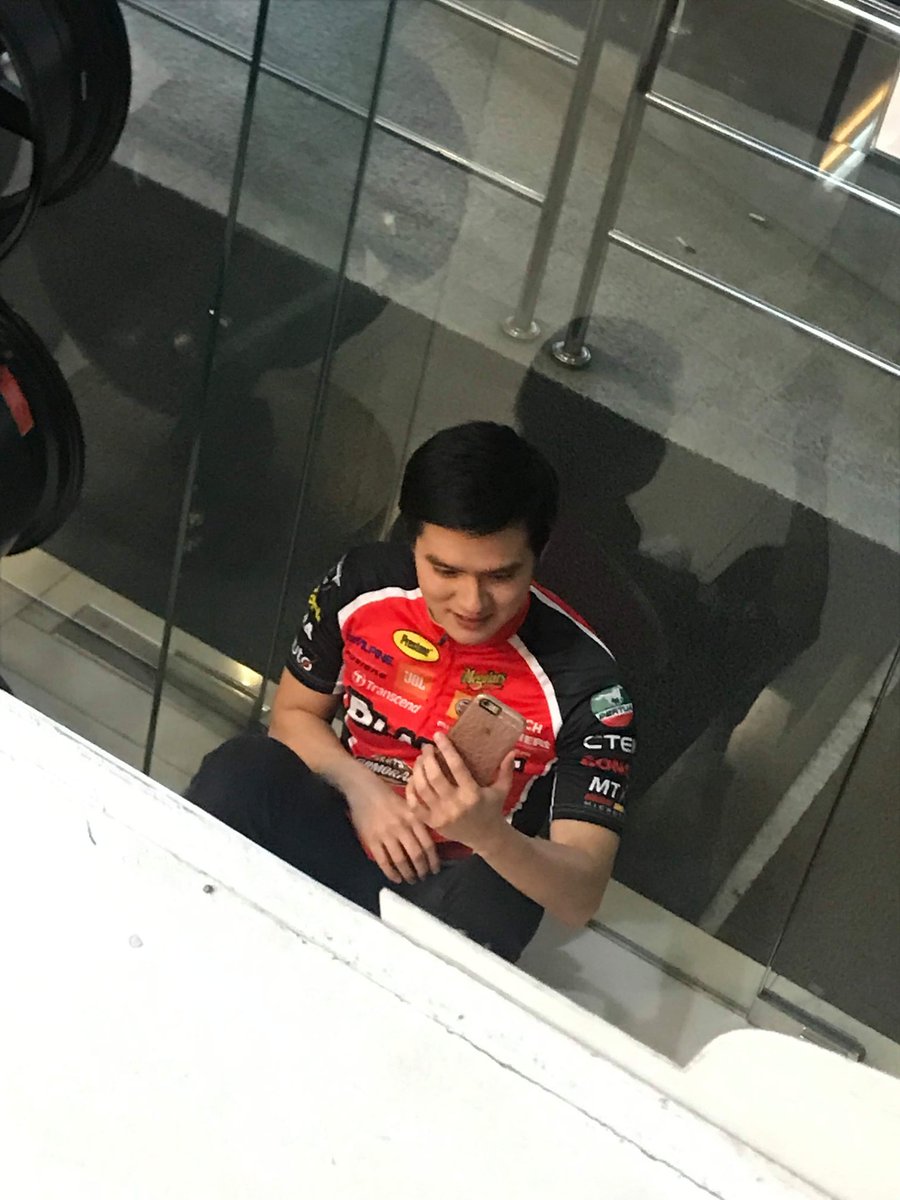 itsapvp's tweet image. HULI CAM NANAMAN! 
@AkihiroBlanco26 @majoyyapostol @rizzamarieee @remermita @jackloganshow 

#12DaysToDestiny
#TheNext12Days
#TheLast12Days