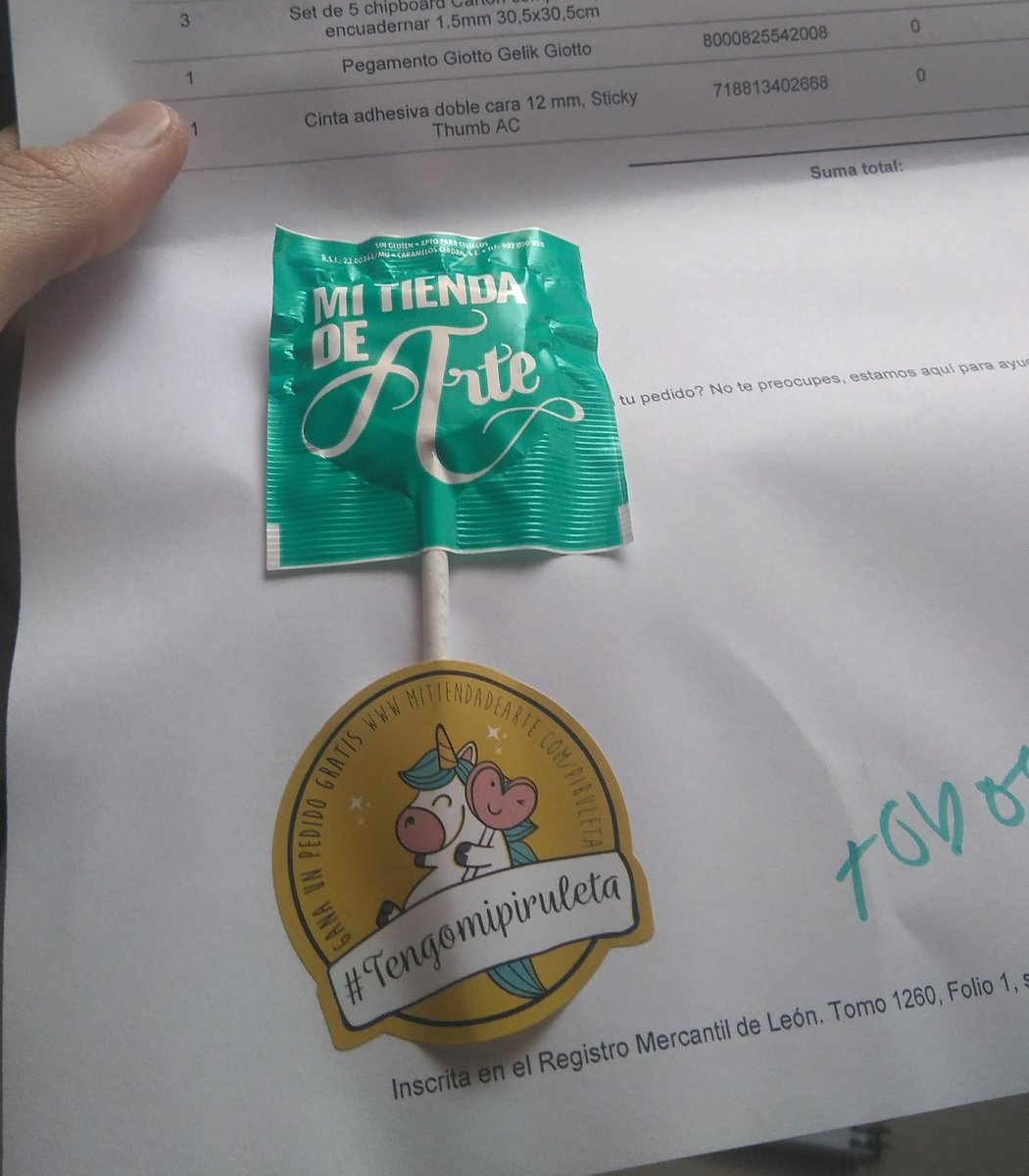 Conocí por casualidad <a href="/Mitiendadearte/">Mi tienda de Arte</a> e hice un pedido (por cierto precios bastante razonables) y me ha llegado la factura así. Con pequeños detalles se gana al cliente. 😍👏