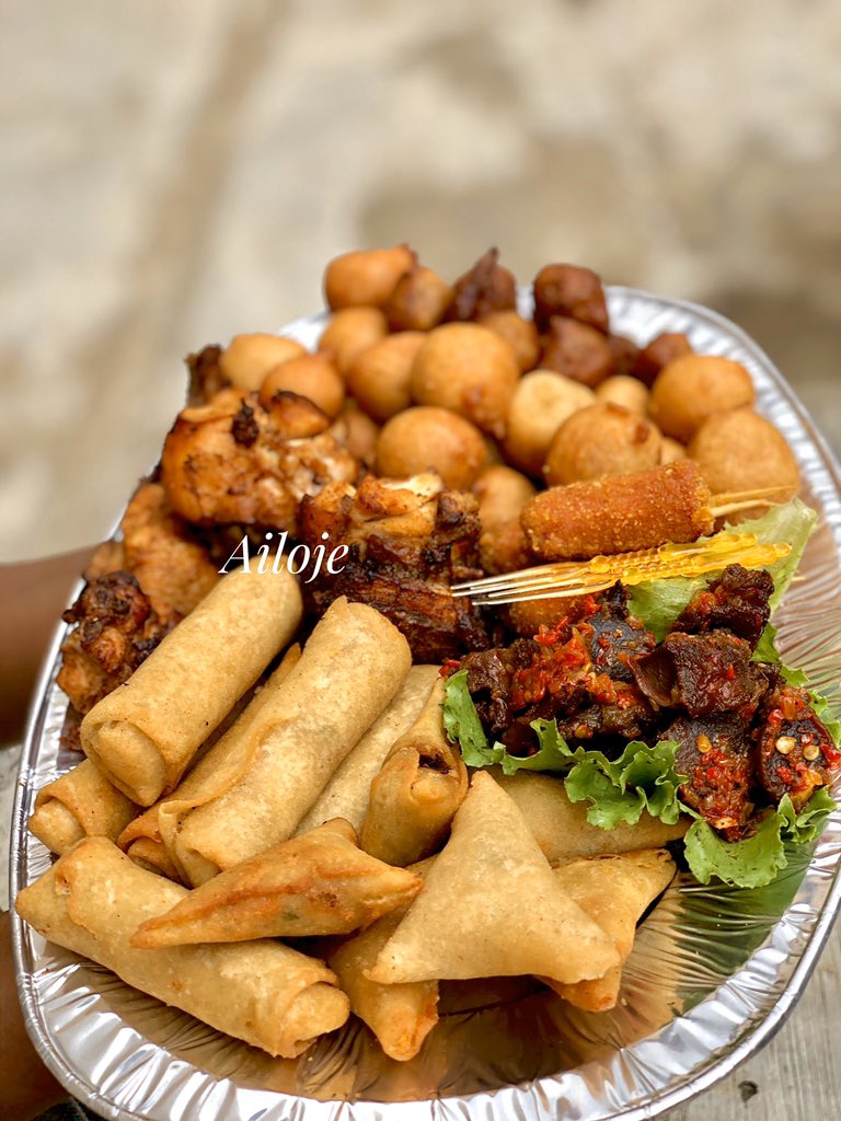 Ailoje_A's tweet photo. I make impressive small chops for shikini money 😊😊😊😊🔥🔥🔥🔥🔥 https://t.co/8MCnMSEiIh