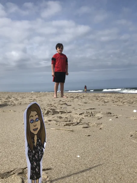 MsAInkrote's tweet photo. Flat Ms. Inkrote went to the beach this weekend! I am loving all of these adventures ❤️ #nfescommits #missmykids https://t.co/kCYYwmQIeK