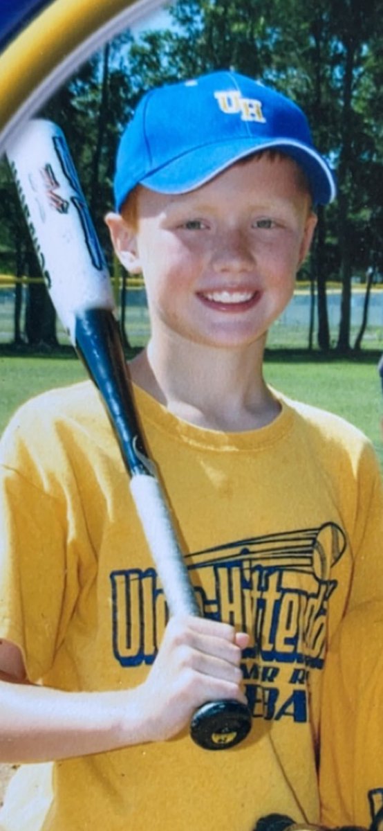 NCEUHBaseball's tweet photo. Here is our 1st NCE-UH Titan Baseball Senior Profile.  Can you guess who this might be?

Favorite jersey # - 1
Favorite position - Shortstop
Favorite sunflower seed flavor - Bacon Ranch
Favorite Concession stand food - Dip-N-Dots
Favorite MLB Player - Byron Buxton https://t.co/iXUMh9Tp7H