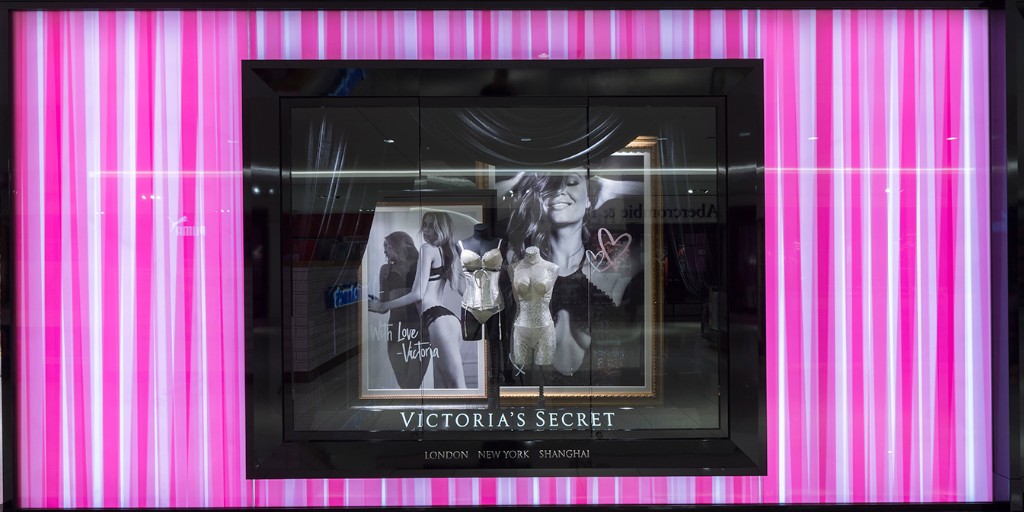 NewArmstrong_NL's tweet image. We are so proud we have been selected to advice Victoria&apos;s Secret on the Dutch Building Code and Health &amp;amp; Safety measurements. 

Do you need #consultancy or #surveys on Building Code as well? Or do you need a #LocalArchitect for the Dutch Market? #NewArmstrong can assist you!