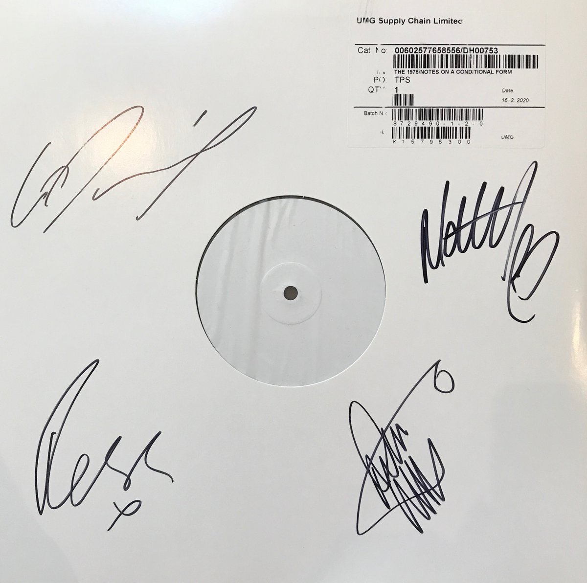 TruckOxford's tweet photo. ⚡️Competition Time ⚡️ 
@the1975 return with new album #NotesOnaAConditionalForm next month. We have some exclusive prints to give away with any pre-orders of the album plus we're getting ONE signed test pressing of the LP to give away to one lucky fan! https://t.co/OpkhZSKMv6 https://t.co/fNi7Briqf3