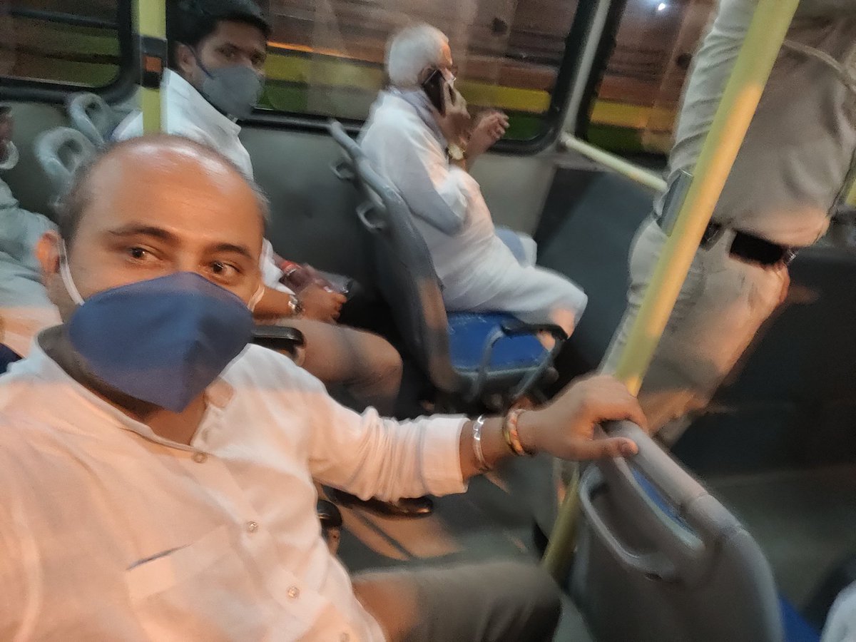 dilipkpandey's tweet photo. We have been arrested by @DelhiPolice from Rajghat, while demanding, smooth passage, with dignity, for migrants, to their home towns, too much to ask?  नफ़रत भड़काने वाले सांसद को भाजपा की पुलिस गिरफ्तार नहीं करती, लेकिन मजदूरों के हक़ की आवाज़ उठाई, तो हम सबको अरेस्ट कर लिया👍 https://t.co/HELRN7Mgy2