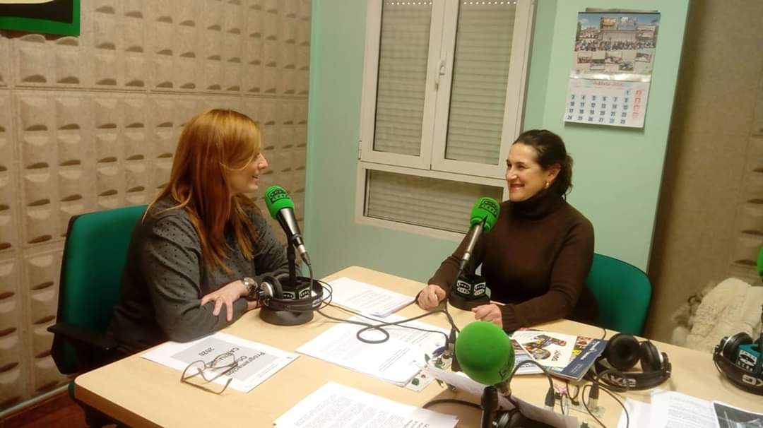 Hoy nuestra portavoz ha desmentido en Onda Cero  el bulo que circula por los WhatsApp sobre un posible pacto de la oposición para hacerla alcaldesa. Hay gente que solo sabe jugar sucio por sus intereses pero pese a sus artimañas nosotros seguiremos trabajando por #MedinadelCampo