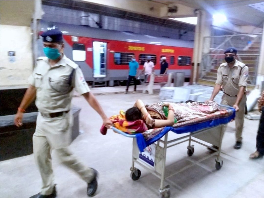 Ministry of Railways tweet media