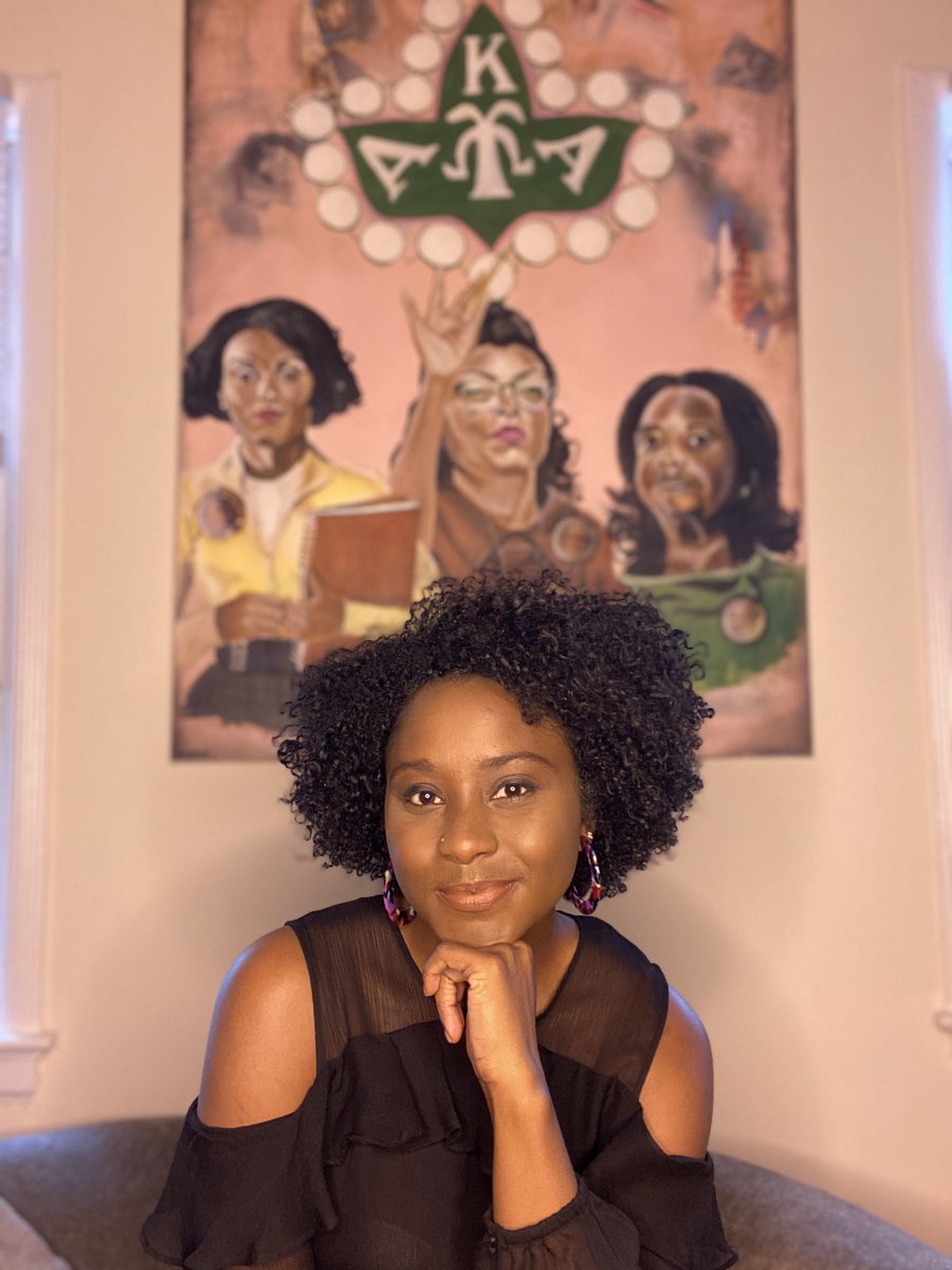 IamIvyleigh's tweet photo. I’m effervescent and I’m off that crescent 🌙. Who said Mystikal couldn’t get you through a Monday morning?🧘🏾‍♀️

#mondaymood #mystikalmondays #gradstudent #writingprompt #sisterscientist #hiddenfigures #alphakappaalpha #blackwomeninstem #missingnola https://t.co/I75FIKpSfv