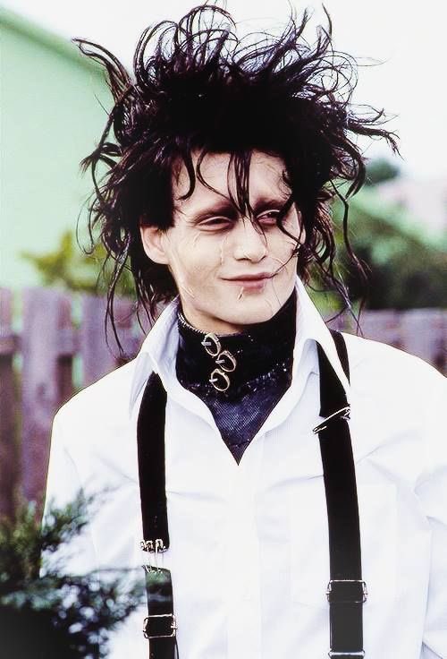 StabbySnakes's tweet photo. Just an appreciation post for one of Johnny Depp’s best roles; Edward Scissorhands <3 https://t.co/2IbAEFsMFy