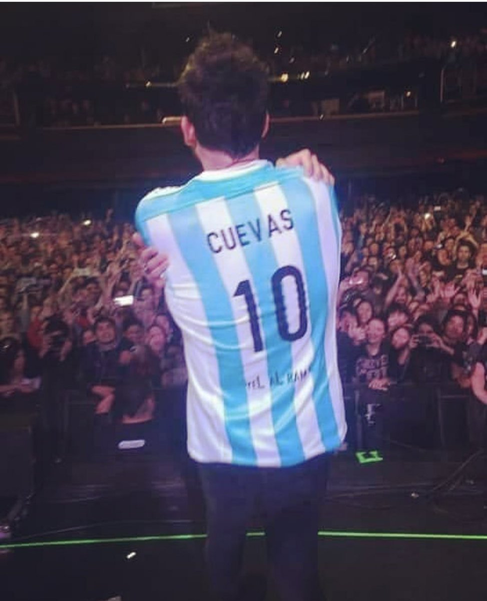 BetocuevasInter's tweet photo. @iambetocuevas en @Vorterix ❤️ 🇦🇷 https://t.co/LsyEBy8End