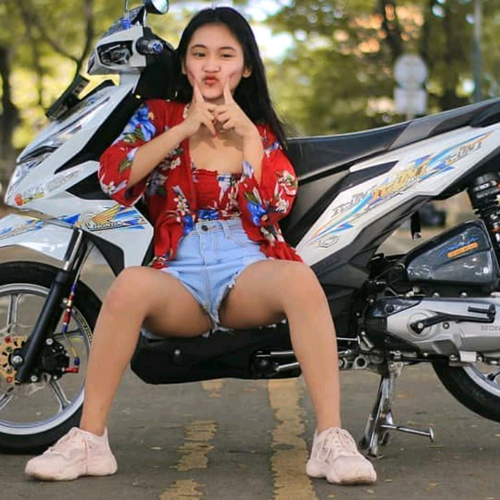 ananda76869376's tweet photo. bj on YomeLive 
https://t.co/UxCNdVSeE2 https://t.co/hW99geMfJ2