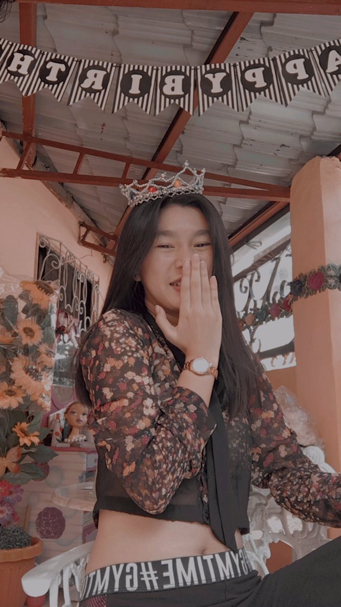iman_hernandez's tweet photo. 👸🏻🧡 https://t.co/PUc3Z5DNYb