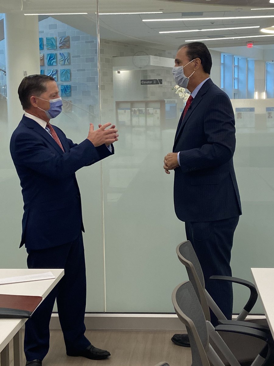 Lee_Health's tweet photo. Our hospitals are open, safe and ready for you. We will continue to be here for you as your leaders in healthcare in SWFL. We are stronger and safer together.

#SWFLTogether #SWFLStrongerTogether https://t.co/pXDj3Fj1t5