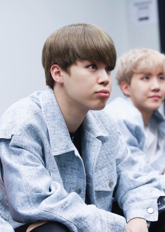 jimin pouting — a devastating thread