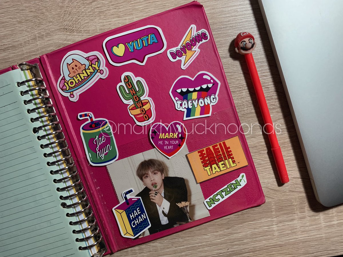 markhyucknoonas's tweet photo. Ada lagi yg mau order? Yuk 15k aja😍😍
#stiker #jualstiker #nct #jualstikernct #stikernct #stikernctmurah #stikermurah #nctfankit #fankitnct https://t.co/x20Ueldncx