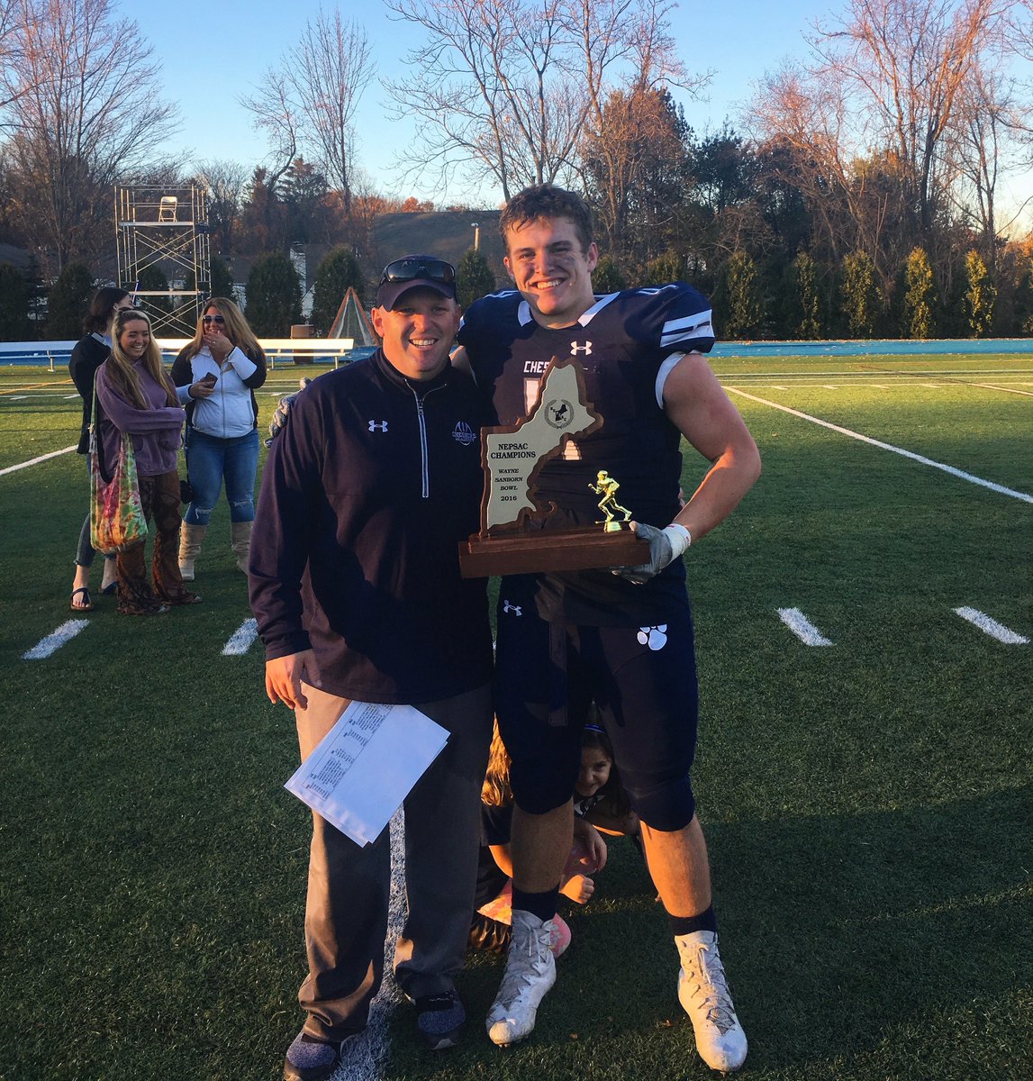 CAcatsFB1794's tweet photo. Day #18 kicks off #SiblingWeek
Up First: The Burke Brothers
Griffin Burke, '17/Harvard '21
Favorite Memory: Wayne Sanborn Bowl Win
Colby Burke, '21/TBD
Why CA: College recruiting connections & high level of football
Thank You Griffin & Welcome to the family Colby!
#CA🏈alumni https://t.co/EBW5nN6WSV