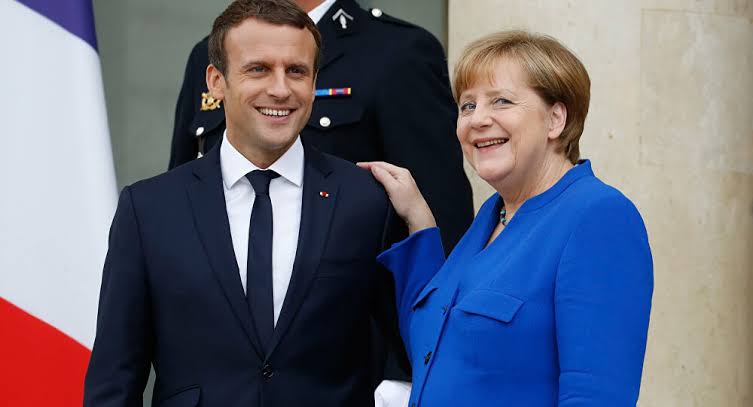 Almanya Başbakanı Angela Merkel ve Fransa Cumhurbaşkanı Emmanuel Macron, Avrupa Birliği ekonomisini canlardırmak adına 500 milyar Euro'luk ekonomi planını oylamaya sunacaklarını açıkladı.