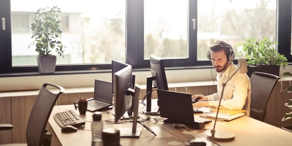 FPCNational's tweet image. If your team is currently working remotely, this article provides some helpful tips on how to conduct #remoteinterviews. Hope it&apos;s helpful: buff.ly/2WwztPy