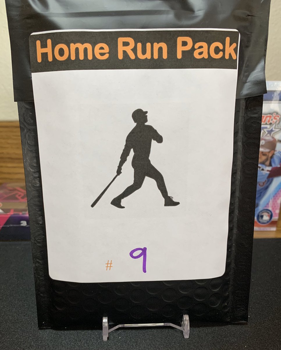 BaseballKards's tweet photo. 2500 FOLLOWER GIVE AWAY!

Im honored to have hit this mark. As a Thank You to all of you, Im giving away 3 prizes:

2 cards from a Home Run Pack &amp; a
$20 eBay Gift Card!

Rules:
Must RT
Must be following
Must Reply w/ what you collect

Will choose 3 winners Tues @ 9 EST. Good Luck https://t.co/sweBt2iuLL