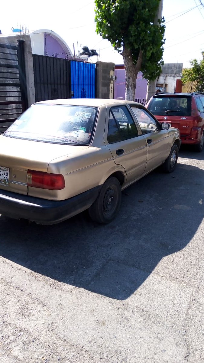 mrodriguezmena_'s tweet photo. Ayúdenme a localizar este vehículo que fue robado en la mañana en la colonia colinas de Santiago hoy por la mañana cualquier información al teléfono 8442060556 gracias https://t.co/aaEDXvGdf7