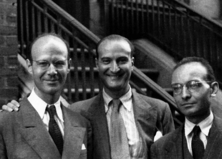 Rather than searching for his Jewish roots, Sandro Gerbi focuses on the secularization of his family, unfolding the story of 3 brothers accross Italy, the US, Perù.
Register for #CPLEditions' book launch of Reluctant Jews live on Zoom!
📆May 19⏰3.30pm EST
zoom.us/webinar/regist…