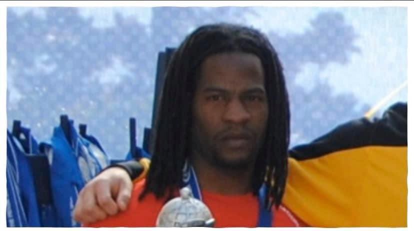 kcdathletics's tweet photo. It’s with a heavy heart that we report the passing of one of our own. Coach Jason Bell touched the lives of his students, players, and fellow colleagues. Thoughts and prayers go out to his family during this difficult time. https://t.co/jeb47jx0So