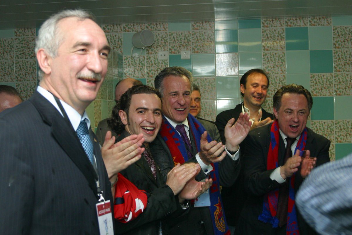 RokhusShokh's tweet photo. Лиссабон 18 мая 2005 г. Финал Кубка УЕФА. 15 лет!!! Как один миг!!! Лучшие мгновения моей футбольной жизни! https://t.co/ScSG6Mv3Si