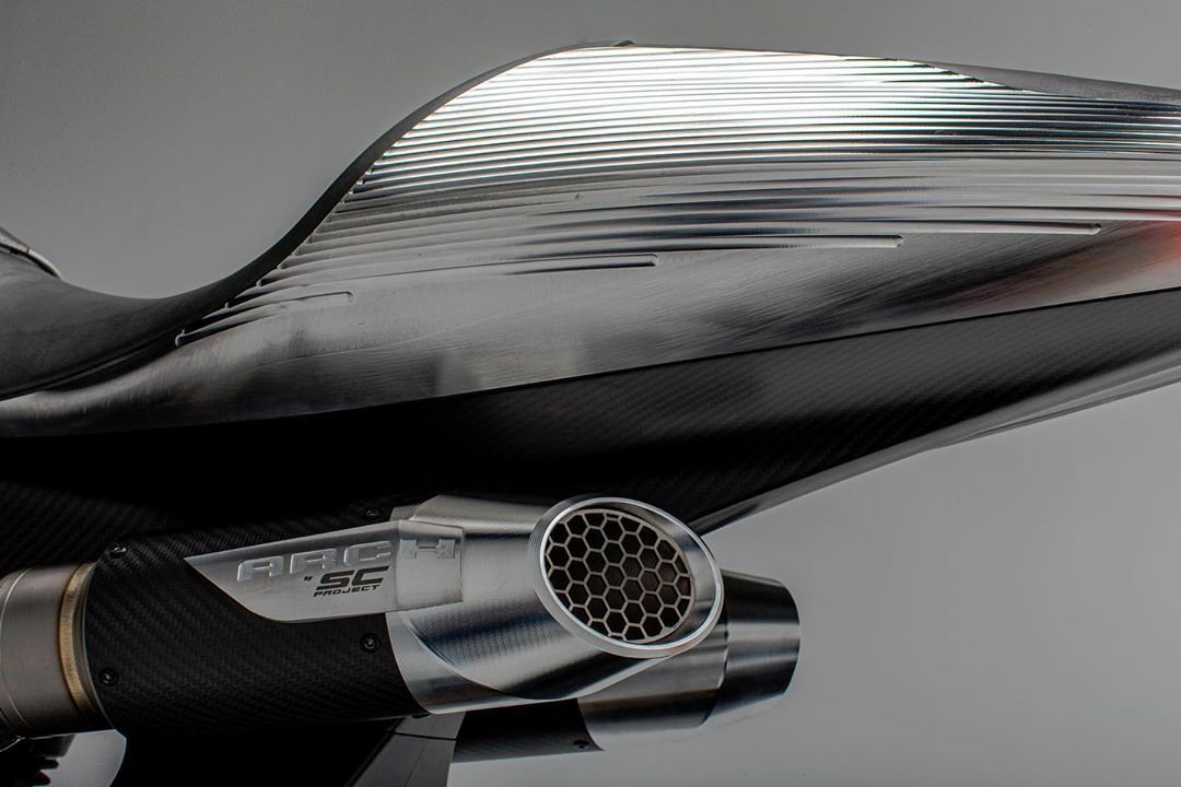 PoklukarJanja's tweet photo. Credit to @Archmoco : Artfully machined textures express the ARCH Method 143 aluminum tail section.

#archmotorcycle #arch #method143
#keanureeves #woah https://t.co/lsvZDrSrXr