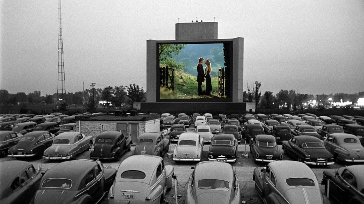 Bungalower's tweet photo. This Friday's screening of "The Princess Bride" sold out in 37-minutes so if you want to catch our next three events, we've got a couple tips for you - https://t.co/cdofwX0gH0 https://t.co/Wf4CGwqoys