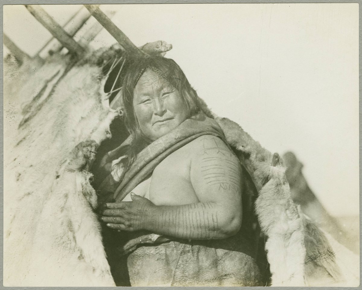 Some Inuit people.pic.twitter.com/YFNOJd4MQE. 