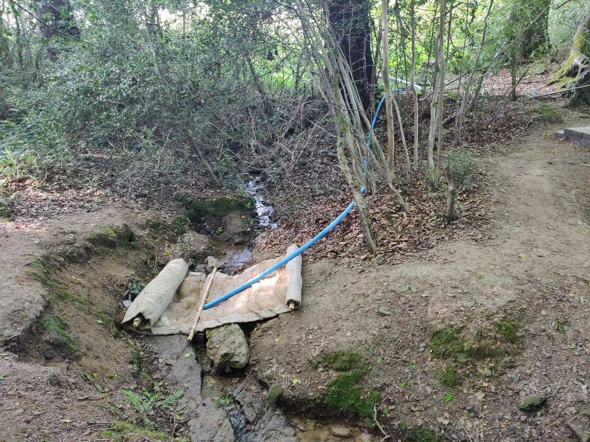 Sebussy's tweet photo. @BerkeleyGroupUK can you explain please what is going on here at the back of your Hawkenbury site in Kent? Doesn't look to code to me... https://t.co/tZ6wIKNFyT