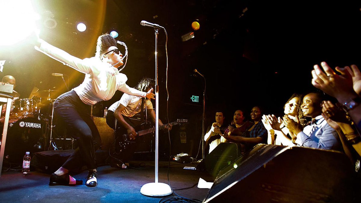 beyondbinary91's tweet image. Let's indulge in some #TheArchAndroid tour photos, shall we??? #MonáeCrushMonday