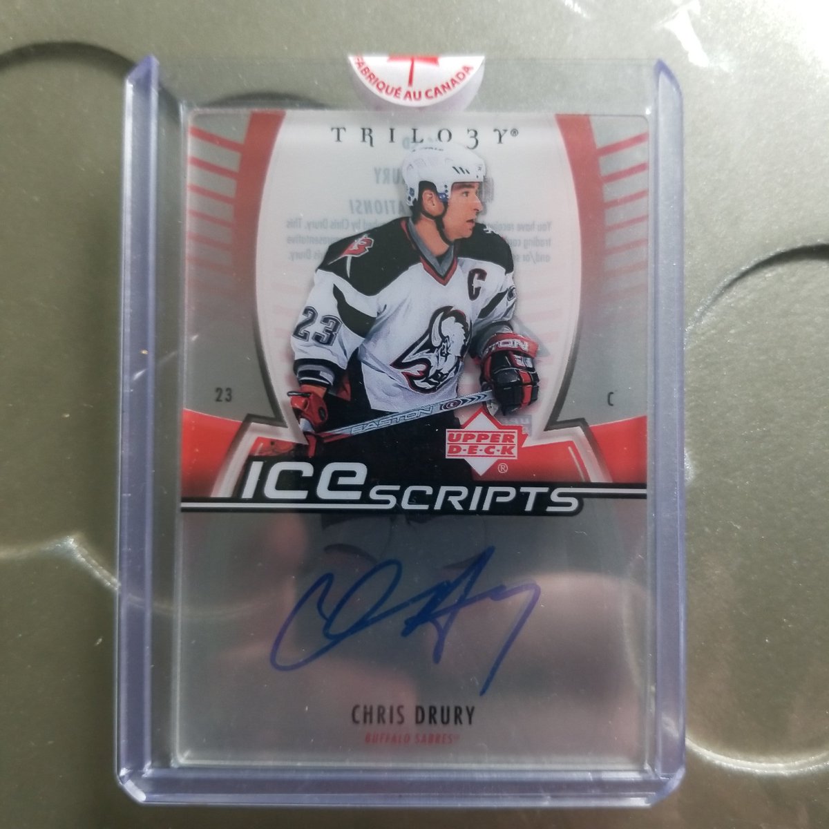 stackcitycards's tweet photo. Trade from @bigb714, enjoyed a nice experience trading with him over a few days. Looking forward to more deals and chats in the future. Thanks for the extra too Brian!
Also an ebay purchase. Ice scripts of the Captain!  #hobbylove #hobbyfam #tradingdoneright https://t.co/lVsXXBpog3