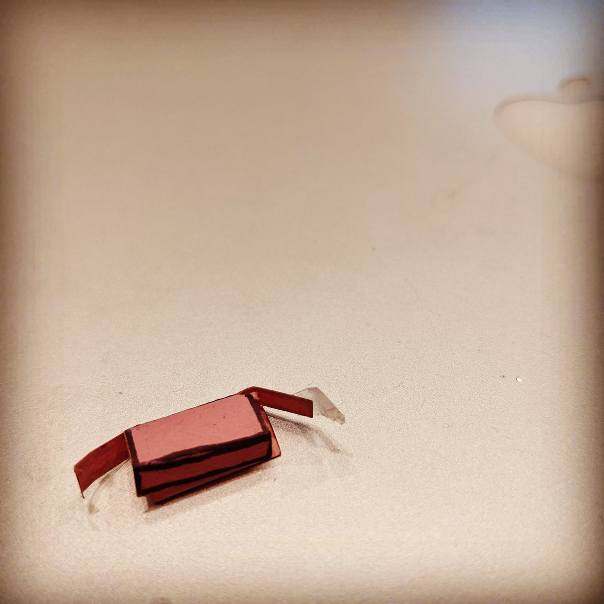 brianghoward's tweet image. My toddler has come into possession of an empty PEZ dispenser. This morning she demanded we "make PEZ" to "make it feel better." This attempt at a construction-paper proxy was... not appreciated by the toddler. Nor should it have been. #dadfail