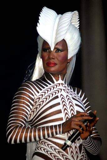 Happy 72nd birthday (tomorrow) to the inimitable Grace Jones. 
Many more, Gracie!   