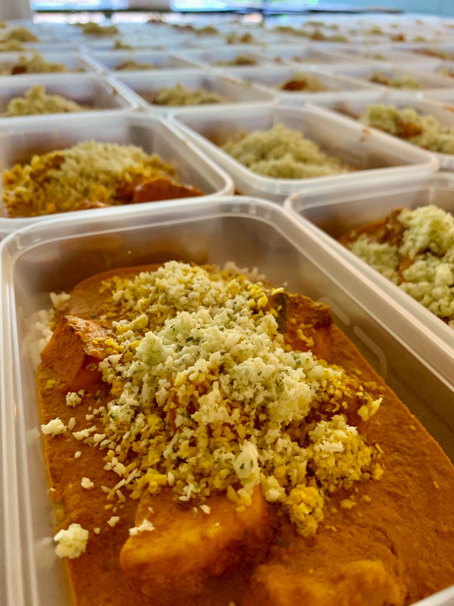 Halloumi curry with coconut rice 🍚

Stunning 😍 <a href="/waterlootea/">Waterloo Tea</a>