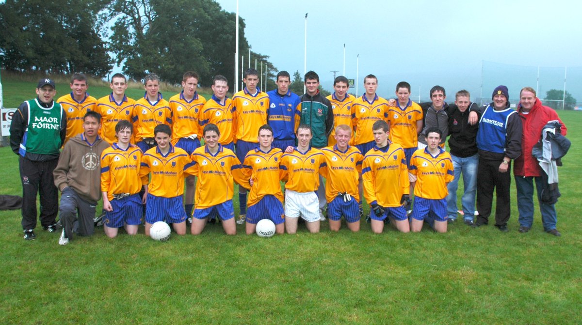 Steelstown Minor minor team before a game in Banagher. I'll go with 2005! Some of the very best players that Steelstown ever had are in this photo. Photoed are Team Manager Eddie Sweeney with his apprentice Hugh McGrath and Club Chairman at the time, Michael Heffernan