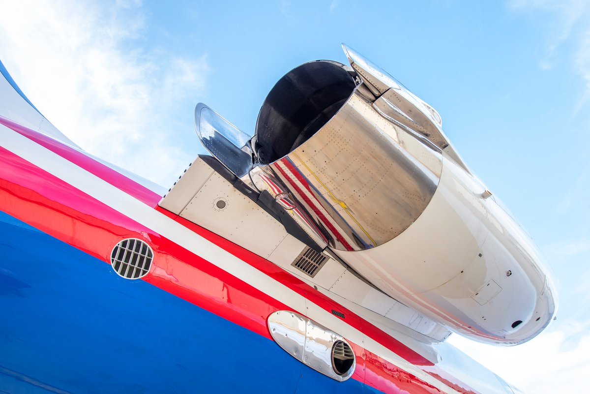 SunAirJets's tweet photo. Our aircraft owners receive exclusive access to our Part 145 maintenance department. The team’s hard work ensures our clients’ assets are properly maintained, up to date on inspections and ready to fly 24/7. #jetmanagement #aircraftmanagement #privatejet #businessjet #bizjet https://t.co/h6ezihUUkf