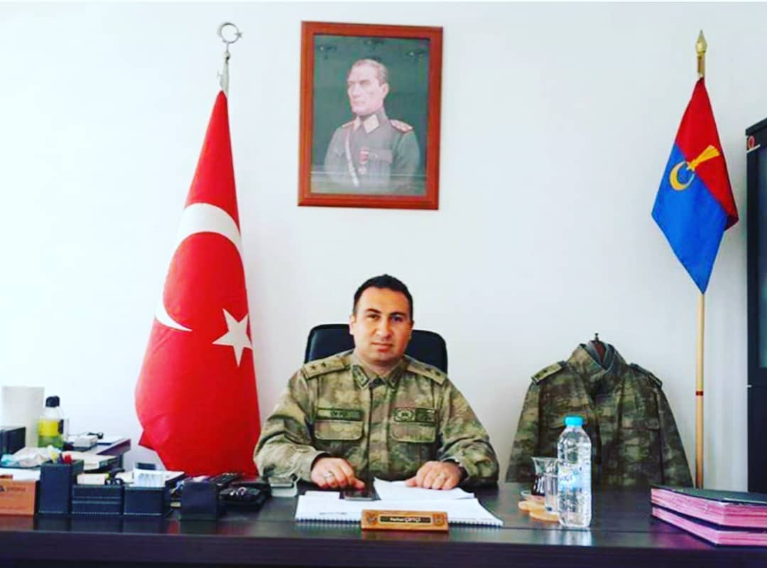 TMTsavunma's tweet photo. Kars Kağızman'da PKK'lı teröristlerle sağlanan temas sonucu çıkan çatışmada şehit düşen kahraman komutanımız, J.Yüzbaşı Ferhat Çiftçi mekanın cennet olsun🇹🇷🇹🇷🇹🇷 https://t.co/vvU2NkXqLT