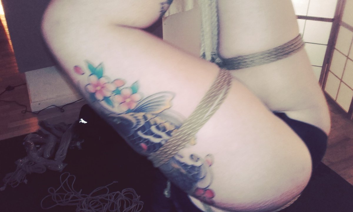 S4T4N_D0M's tweet photo. #shibari #kinbaku #suspension #carpakoi #tattoo #tattooshibari @ Barcelona, Spain https://t.co/9jnSaVchXs https://t.co/N6Y8jailBz