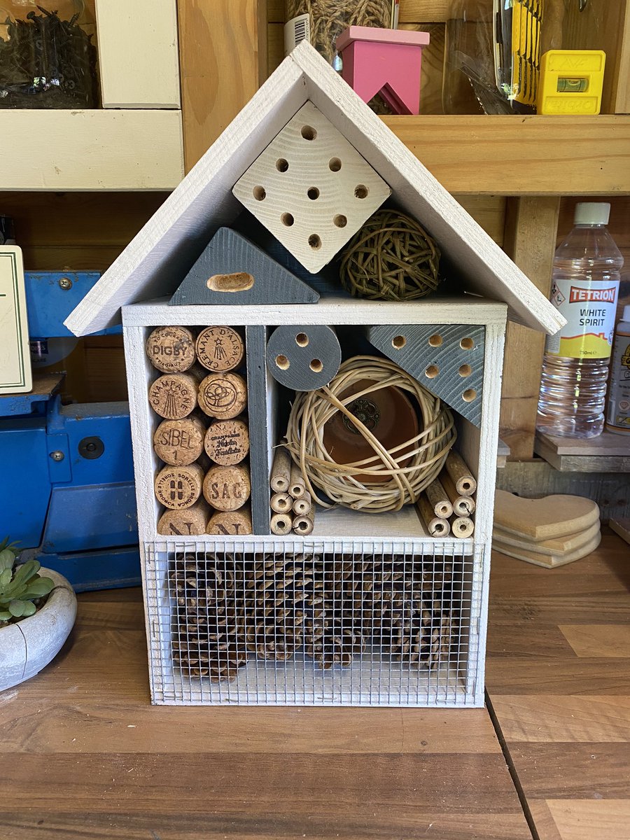 samantha tweet media