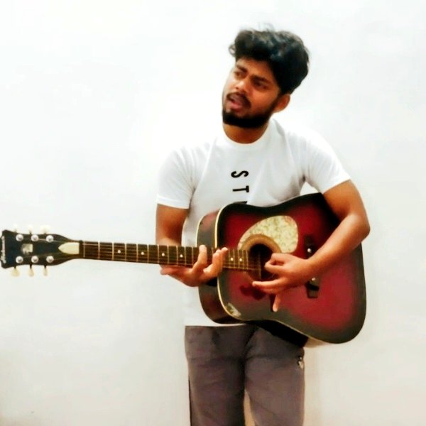 RahulKu65068537's tweet image. Lockdown happiness 🤭🤭#singingtime