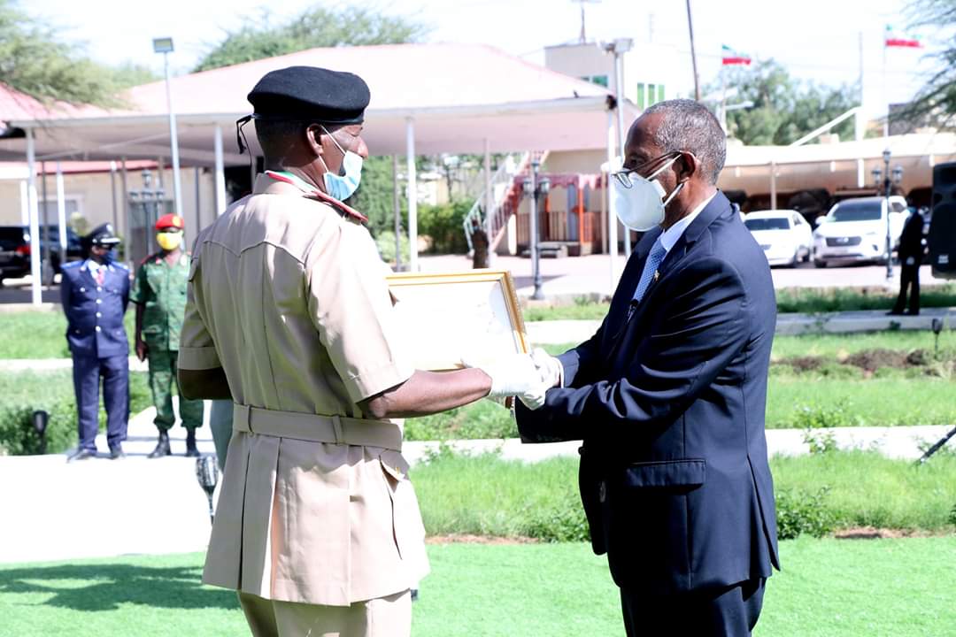 SLArmyHQ's tweet photo. The president of somaliland H.E.Muse Bihi Abdi Awarded 12 Bravery Medals to Somaliland Senior  Military commanders for personal Bravery Acts.
For the following Officers 
@musebiihi @MubarakTaani https://t.co/zCD2wPMYWk