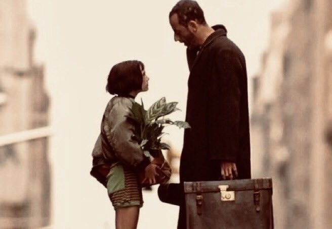 “Yalnızca çiçekler ve ağaçlar kurumaz. İnsanlar da kurur Mathilda.”

🎬Leon