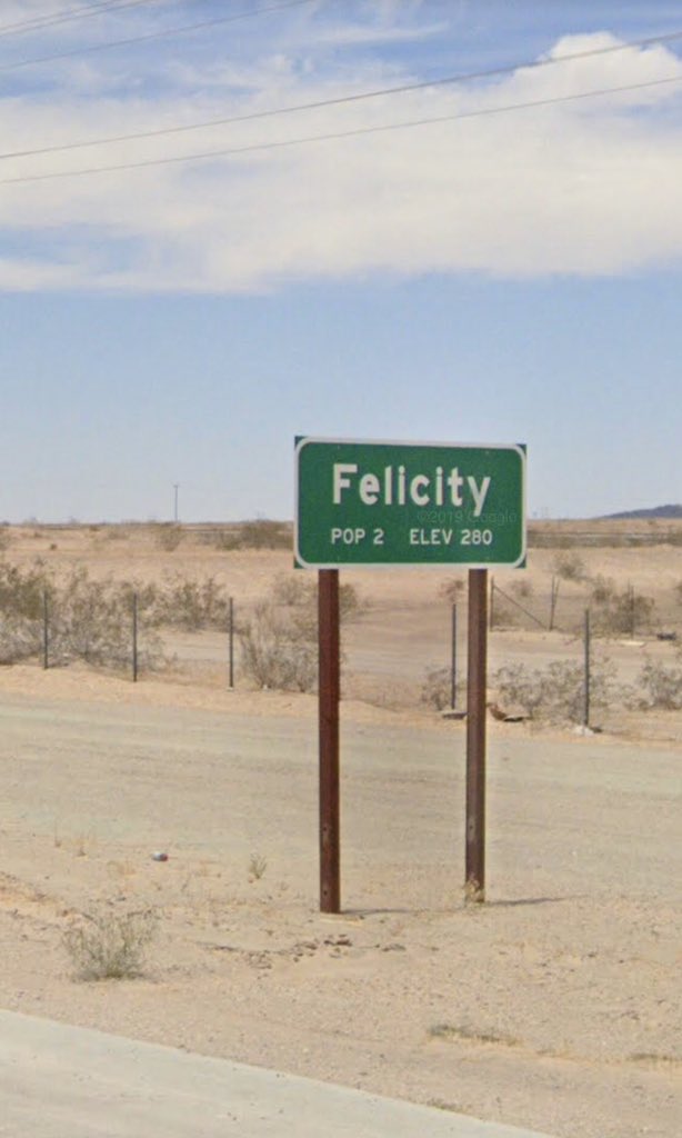 MikeKroll_Photo's tweet photo. @Cayleehammack Drove by this sign a couple days ago on Interstate 8 just inside Cal state line. https://t.co/6uCxwlAYUg