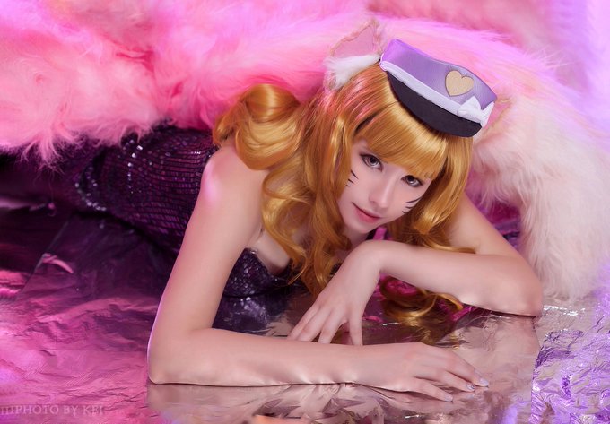 "It's hard to be humble when everything shines." &mdash;&mdash;&mdash;&mdash;&mdash;&mdash;&mdash;&mdash;✨&mdash;&mdash;&mdash;&mdash;&mdash;&mdash;&mdash; Ahri POP-Star Custom ver #LeagueOfLegends<a href="/tag/cute"class="tags"><span>#cute</span></a><a href="/tag/beauty"class="tags"><span>#beauty</span></a><a href="/tag/photography"class="tags"><span>#photography</span></a><a href="/tag/cosplay"class="tags"><span>#cosplay</span></a><a href="/tag/games"class="tags"><span>#games</span></a><a href="/tag/geeks"class="tags"><span>#geeks</span></a>