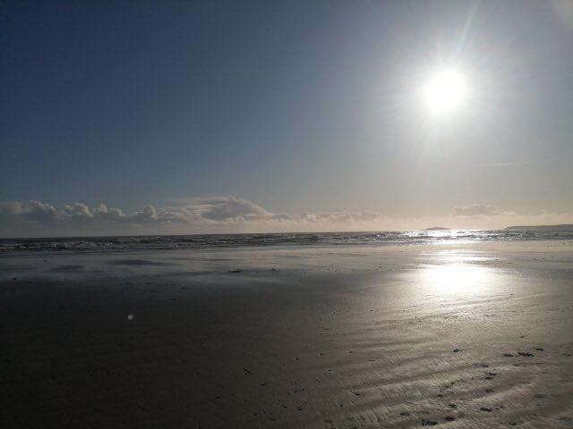 mariaebelle's tweet image. I miss the sea. I miss the big, sea-sky. #missingthesea #ocean #seasidedreaming #seaside