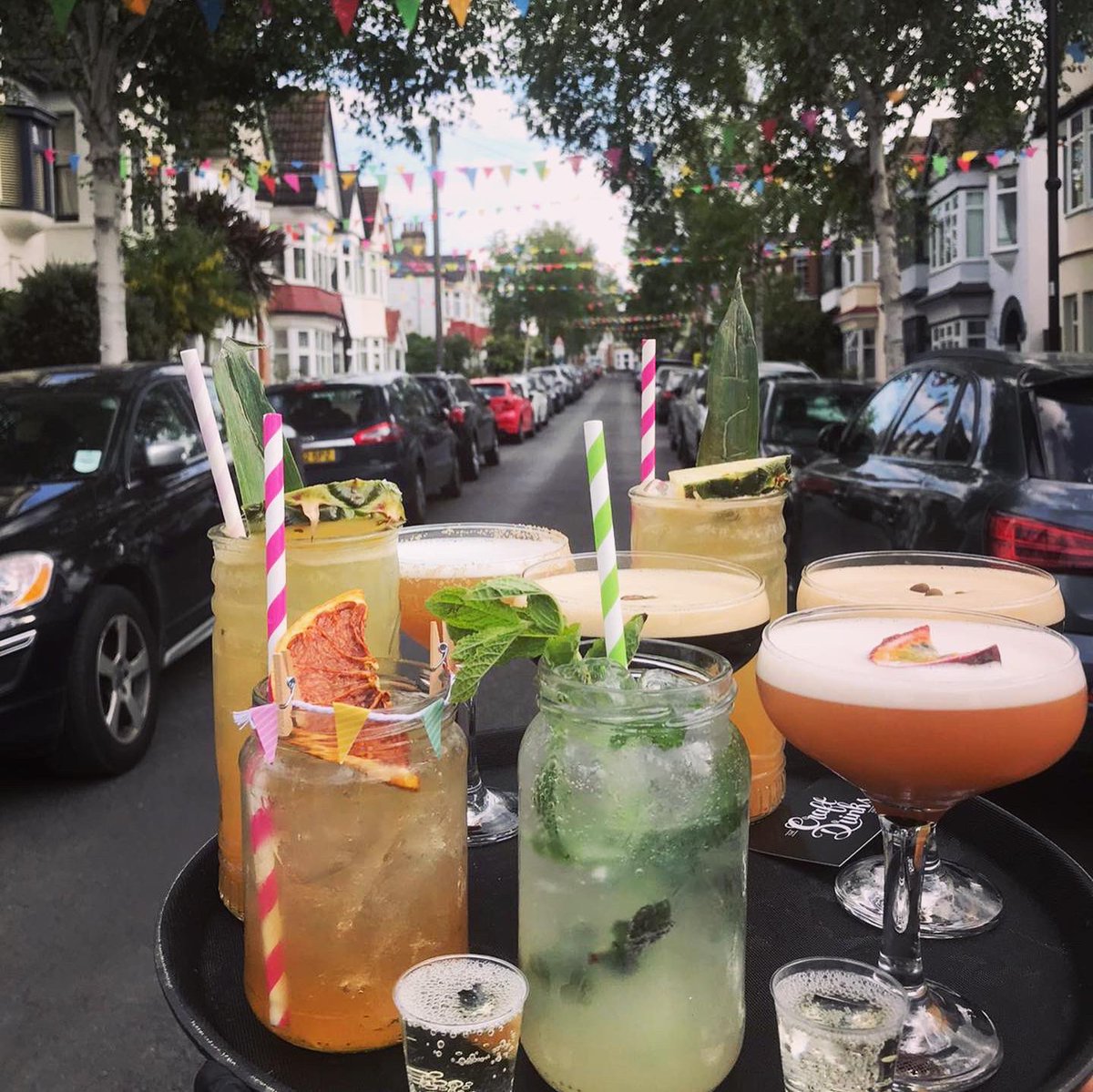 craftdrinks's tweet photo. Another #SaturdayNight bringing the bar to your doorstep! Thanks to everyone who ordered! Follow us on Instagram for updates on our next #CocktailDelivery nights! 🚗🍹🎉 #Leighonsea #essex https://t.co/l6BPIqpoJ5