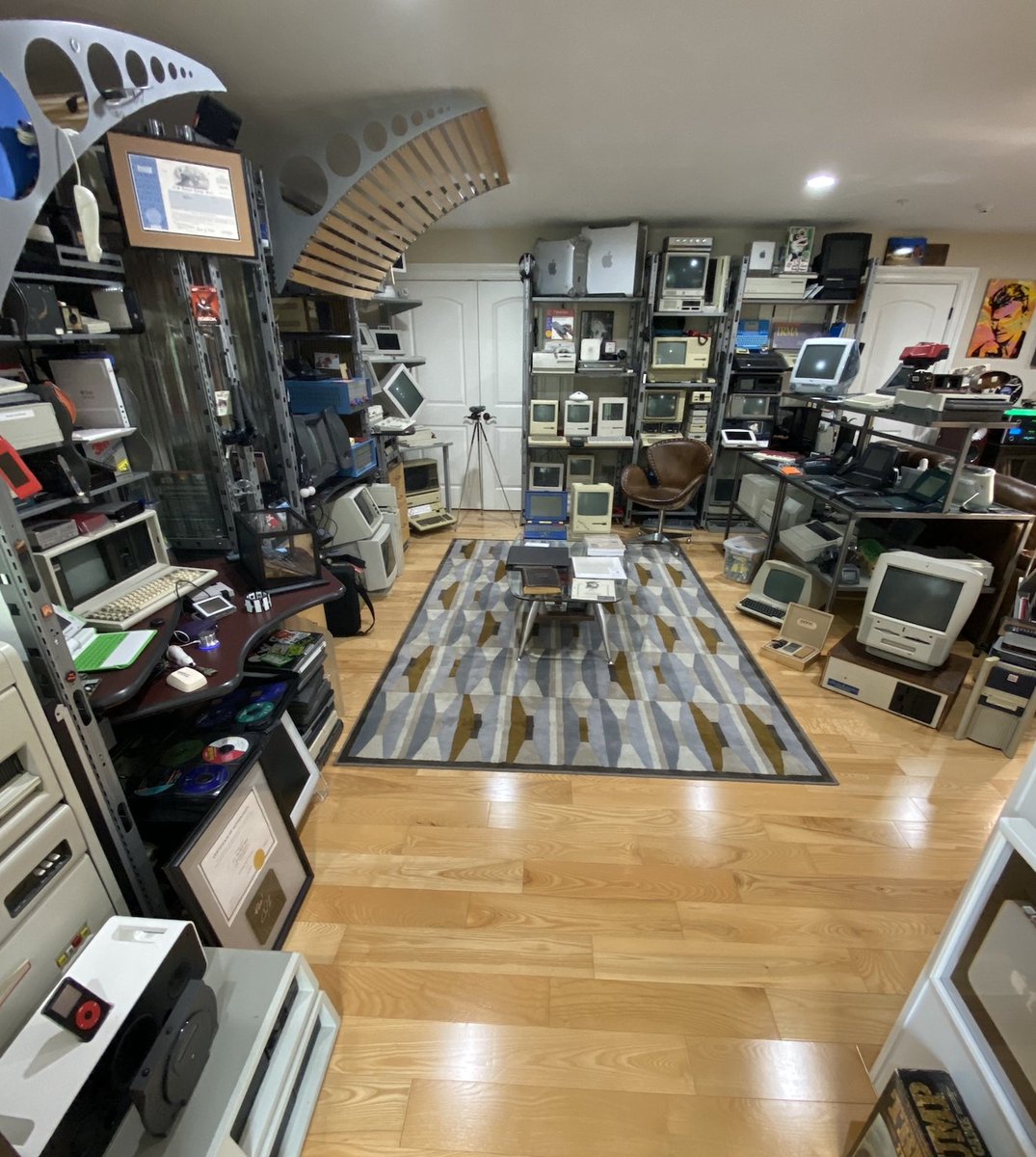 chrisfralic's tweet photo. I’ve been asked about tours, so I’m doing a Zoom Computer Museum Tour of my personal collection as a fundraiser for two real world museums.

Registration details are in the thread - the date is Tuesday May 26th at 3PM EDT and will benefit @ComputerHistory and @TheFranklin https://t.co/kNxF3hkpGT