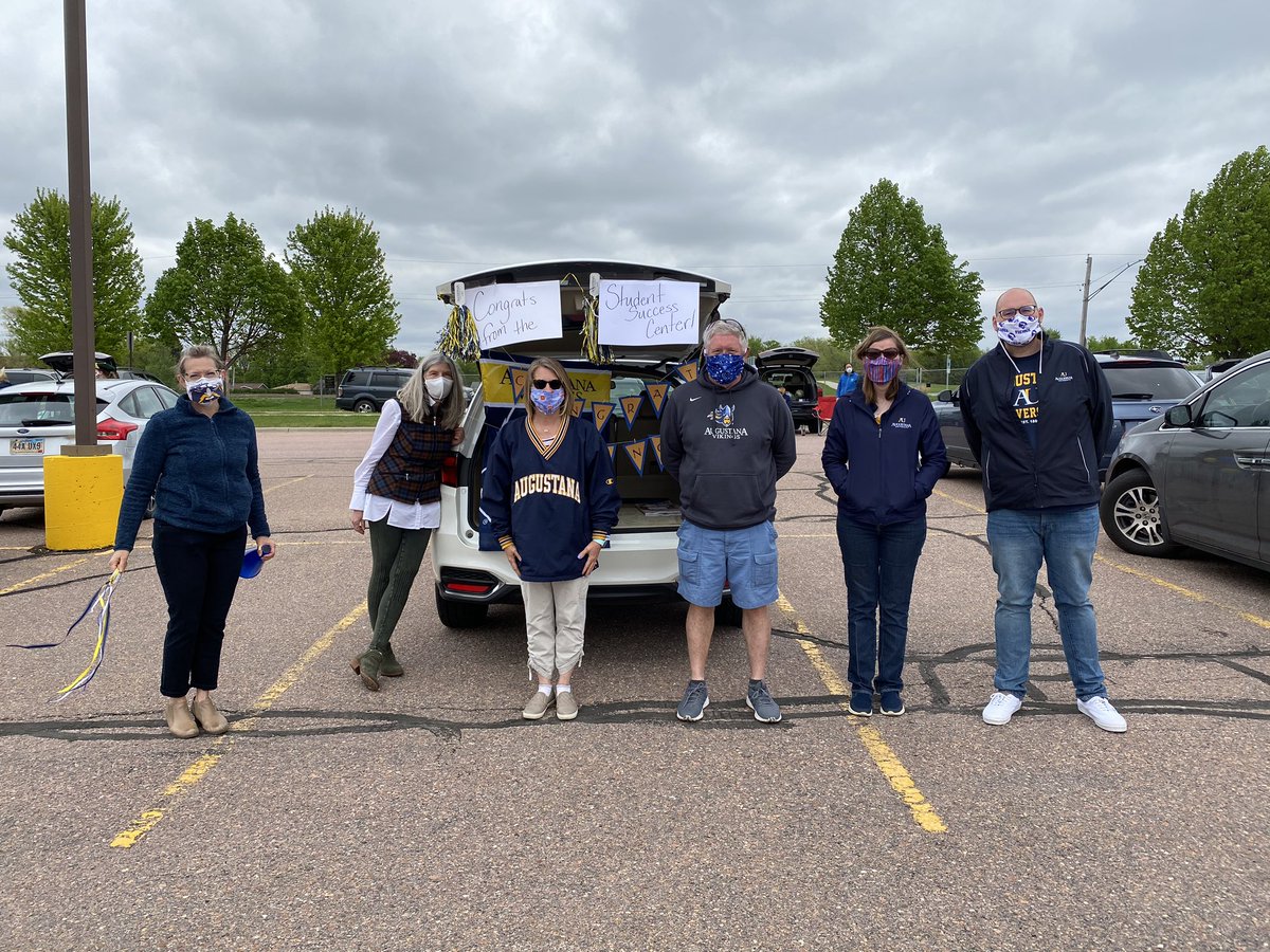 AugieSuccess's tweet photo. Congratulations to the @AugustanaSD Class of 2020! It was so great to see you! #WeAreAU #AugieGrad https://t.co/cDVEPMJpF7