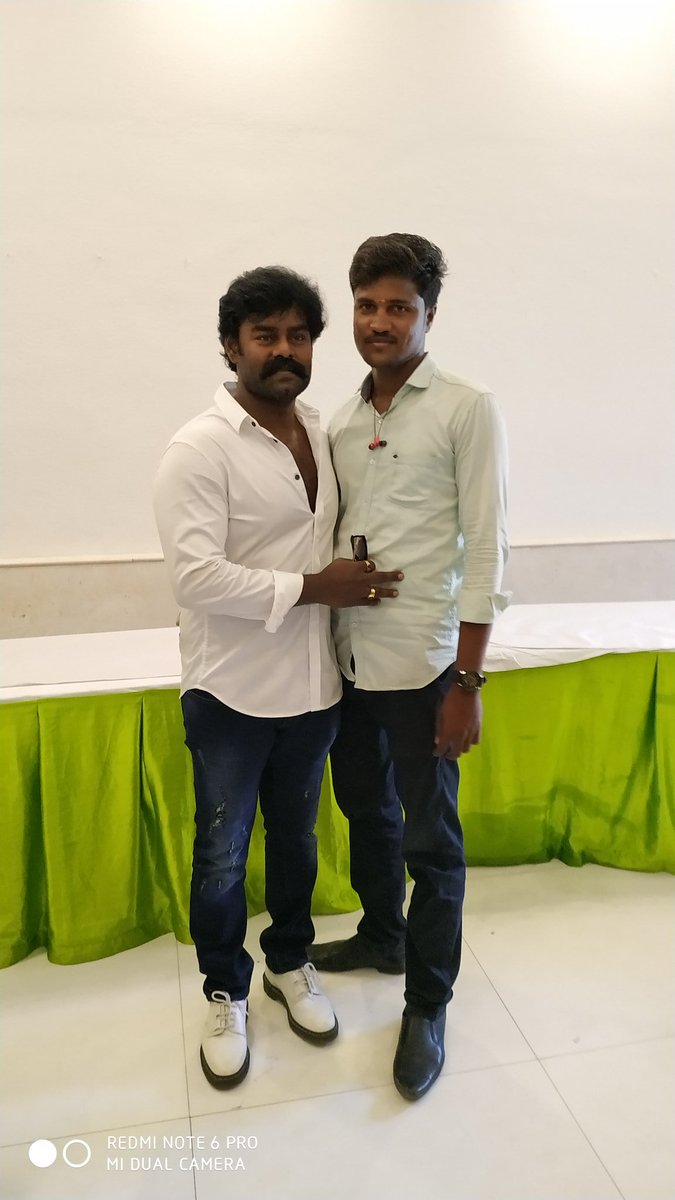 Marisel74799951's tweet photo. 😍May God Bless Every Day Of Your Life With A Ray Of Sun ,A Touch Of Hope ,A Glint Of Joy And A Drop Of Love Happy Birthday Dear Brother💐💐💐 @studio9_suresh ♥️ https://t.co/zaDziqVyaS